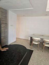 UE Square (D9), Apartment #537121501